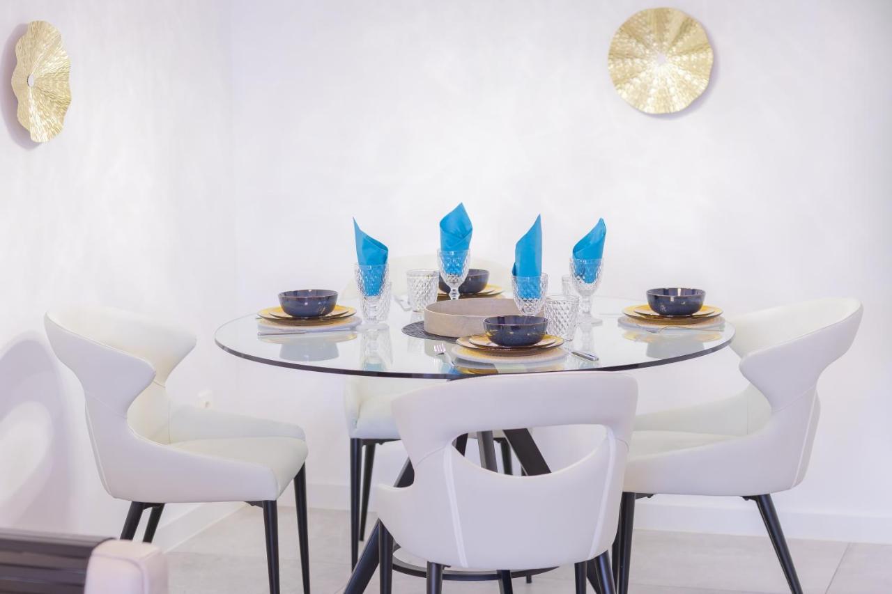 Marbella Luxury Brand New 2-Bedroom Apartment, 3 Min Walk To The Beach! Esterno foto
